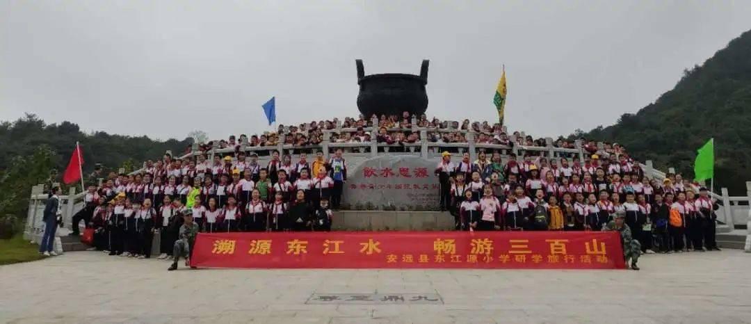 如何评价电影《007：无暇赴死》？