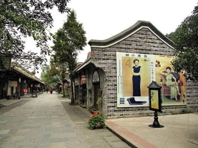 救援淘气的小狗