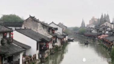 彩丽公主日常装扮